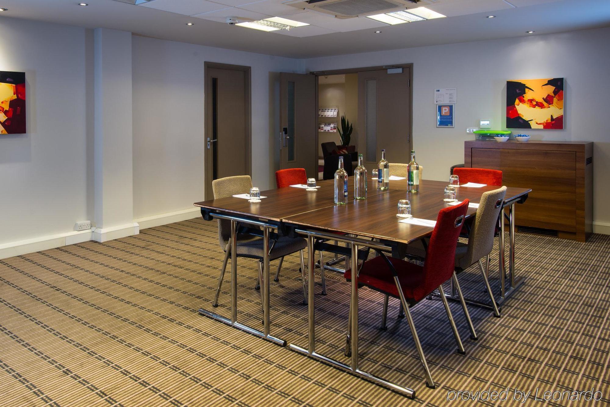 Express By Ihg 3*