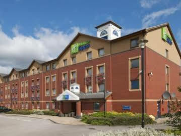 Express By Ihg Hotel 3*